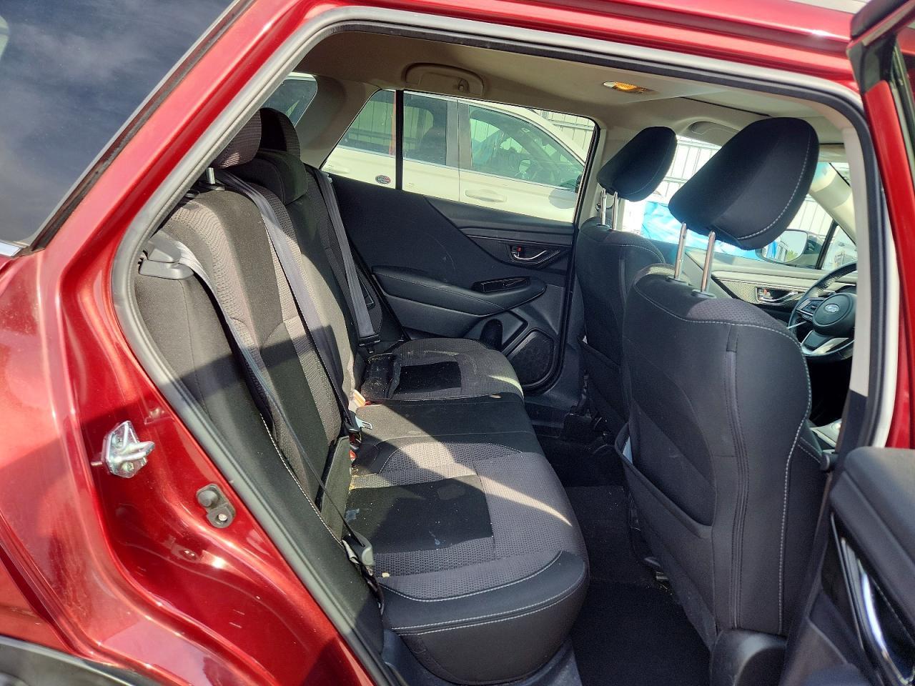 2021 SUBARU Outback