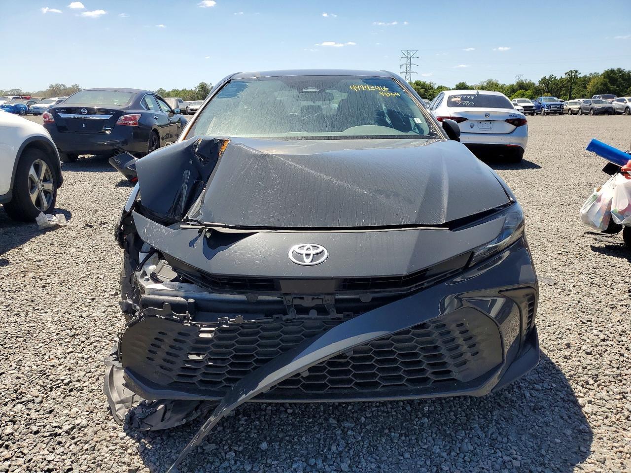 2025 TOYOTA CAMRY
