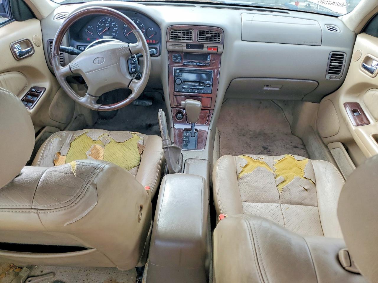 1999 INFINITI I30