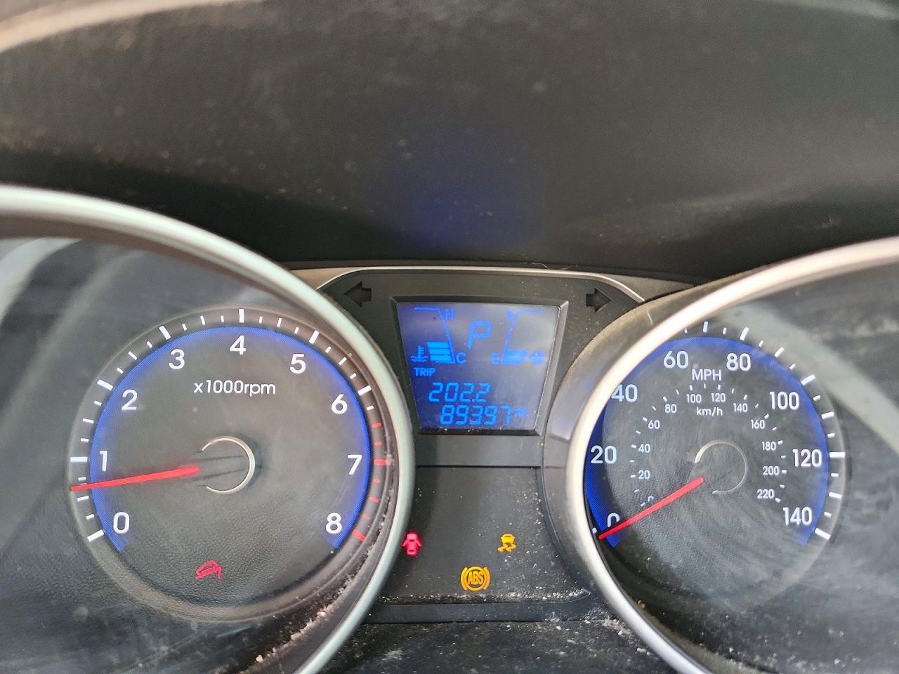2012 HYUNDAI TUCSON