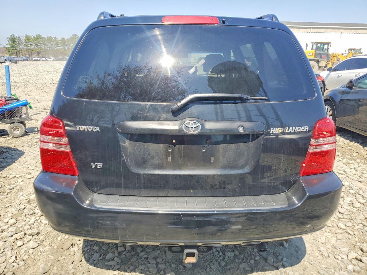 2002 TOYOTA HIGHLANDER