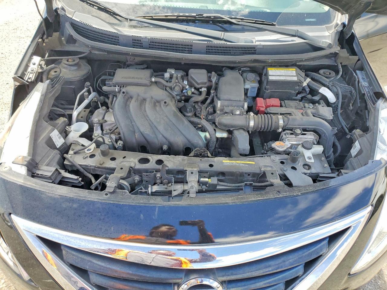 2016 NISSAN VERSA
