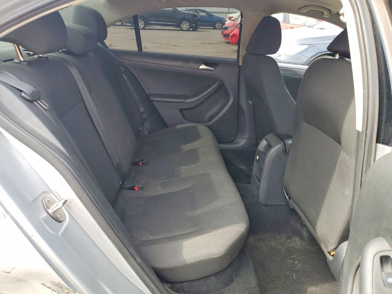 2016 VOLKSWAGEN JETTA