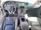 2015 VOLVO V60