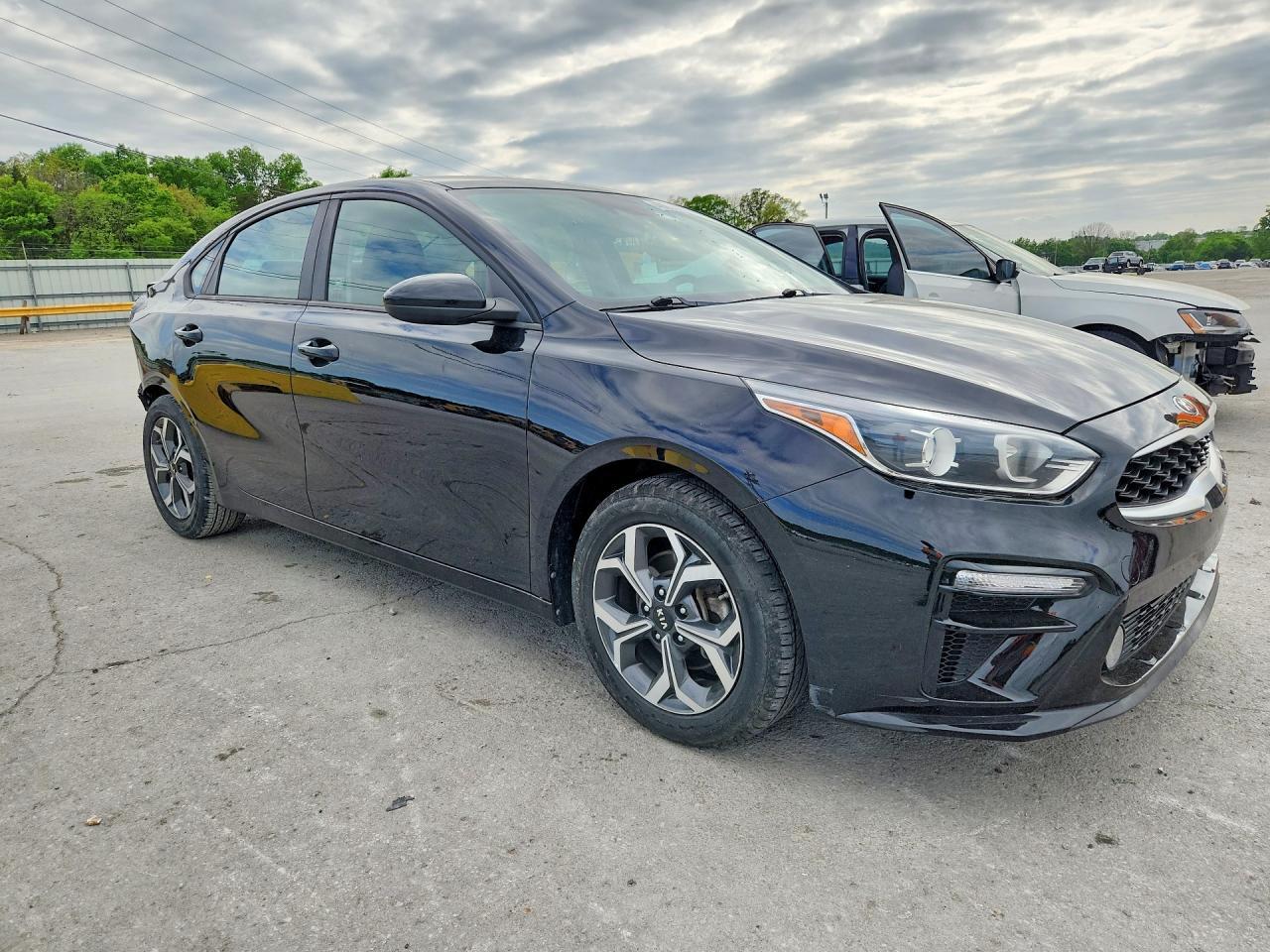2019 KIA FORTE