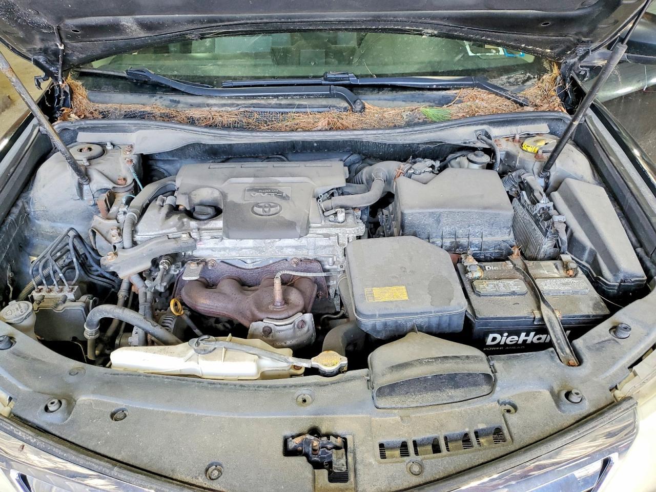 2012 TOYOTA CAMRY