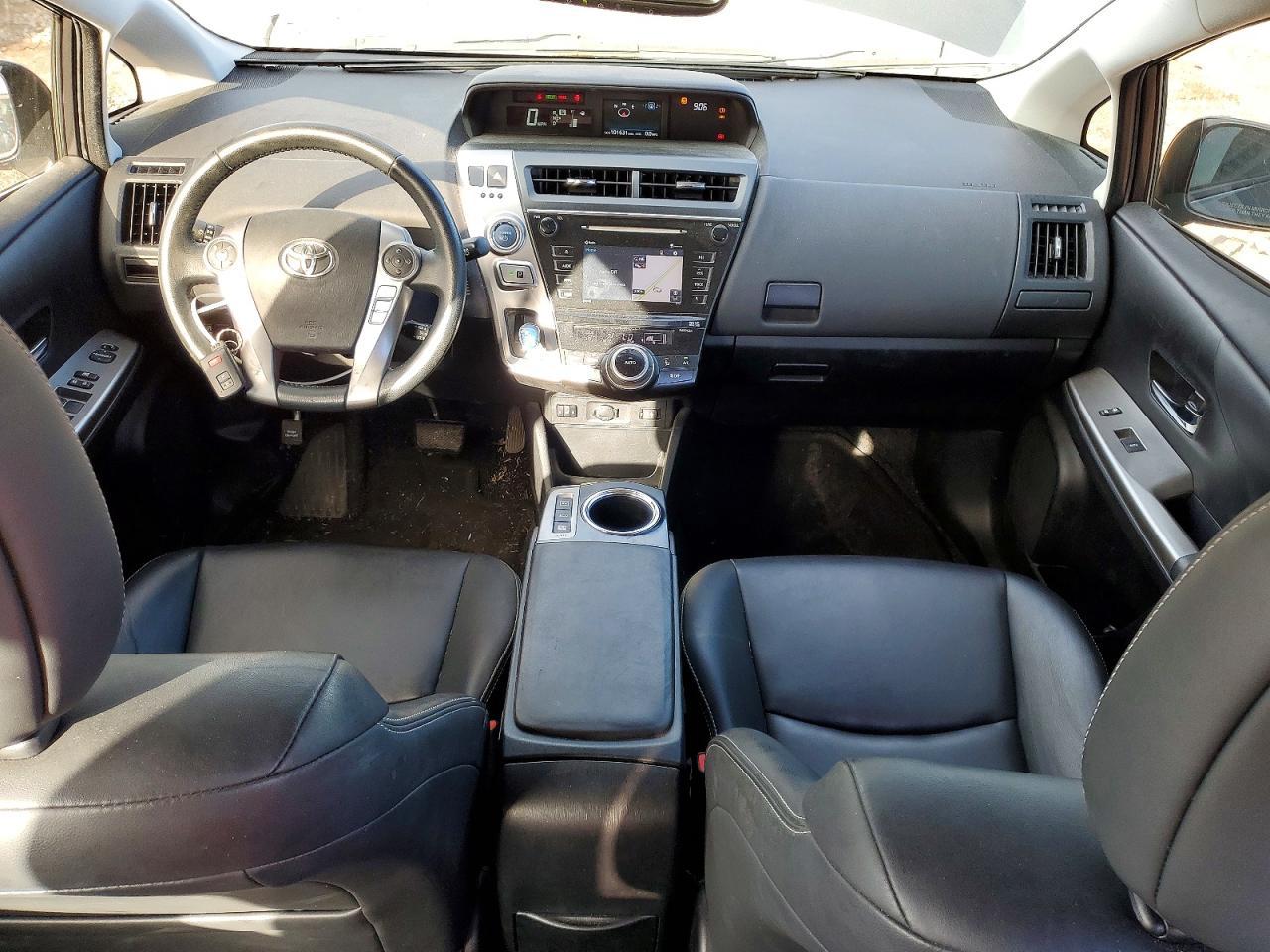 2017 TOYOTA PRIUS V