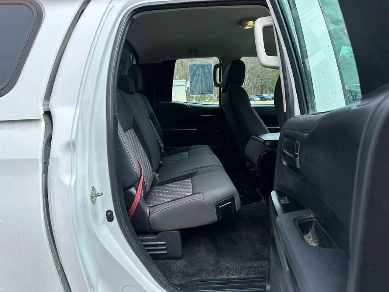 2018 TOYOTA TUNDRA