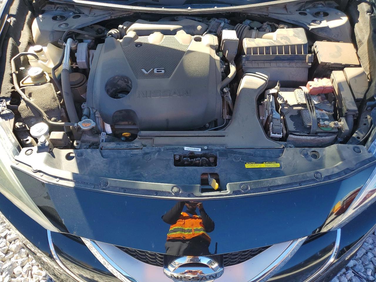2017 NISSAN Maxima