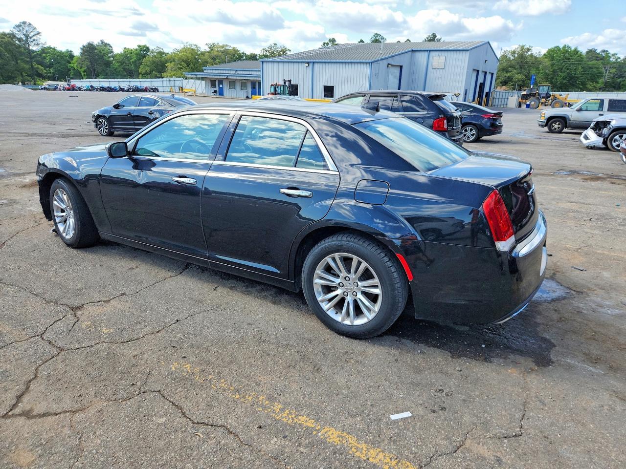 2015 CHRYSLER 300