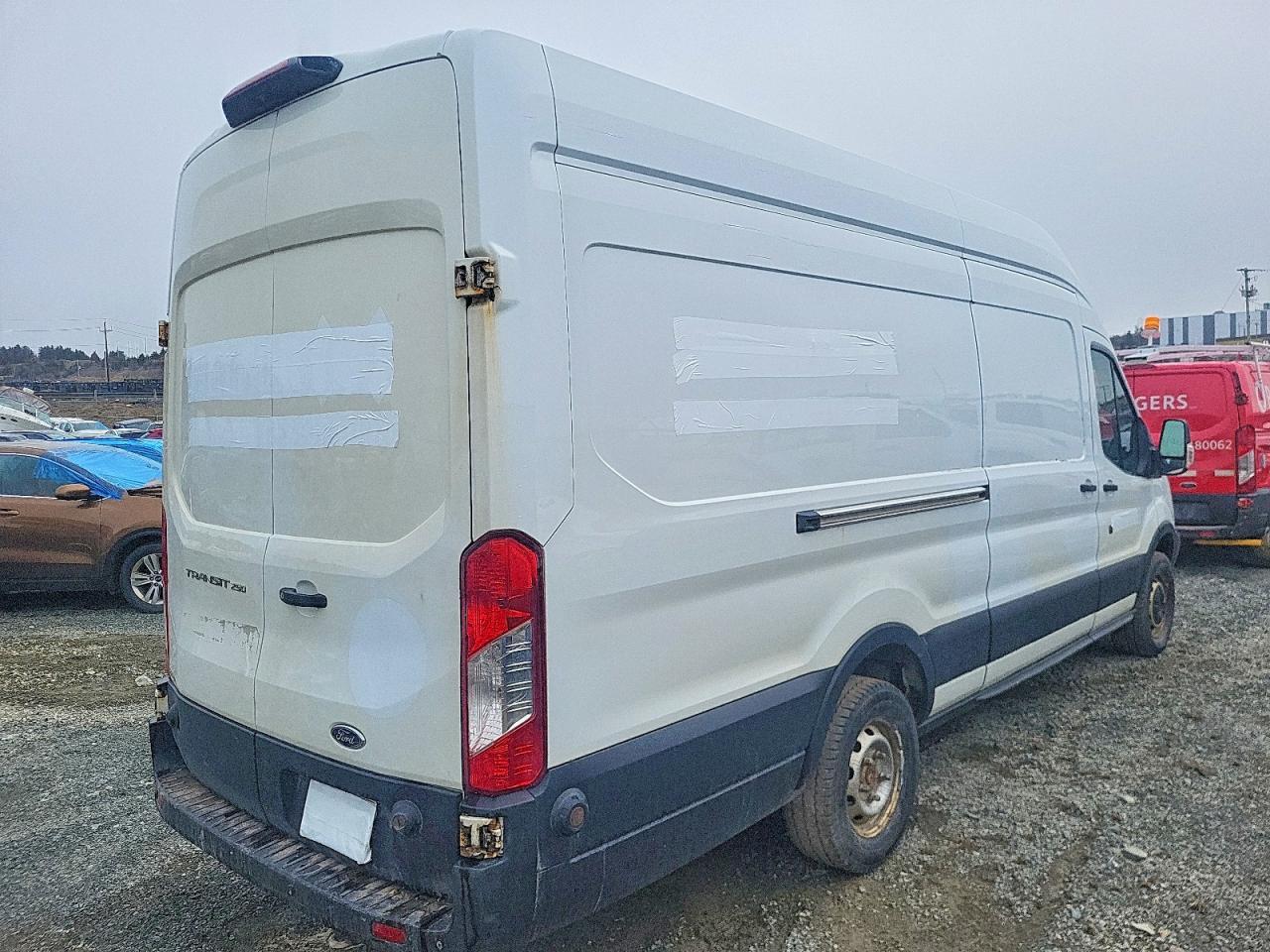 2019 FORD Transit