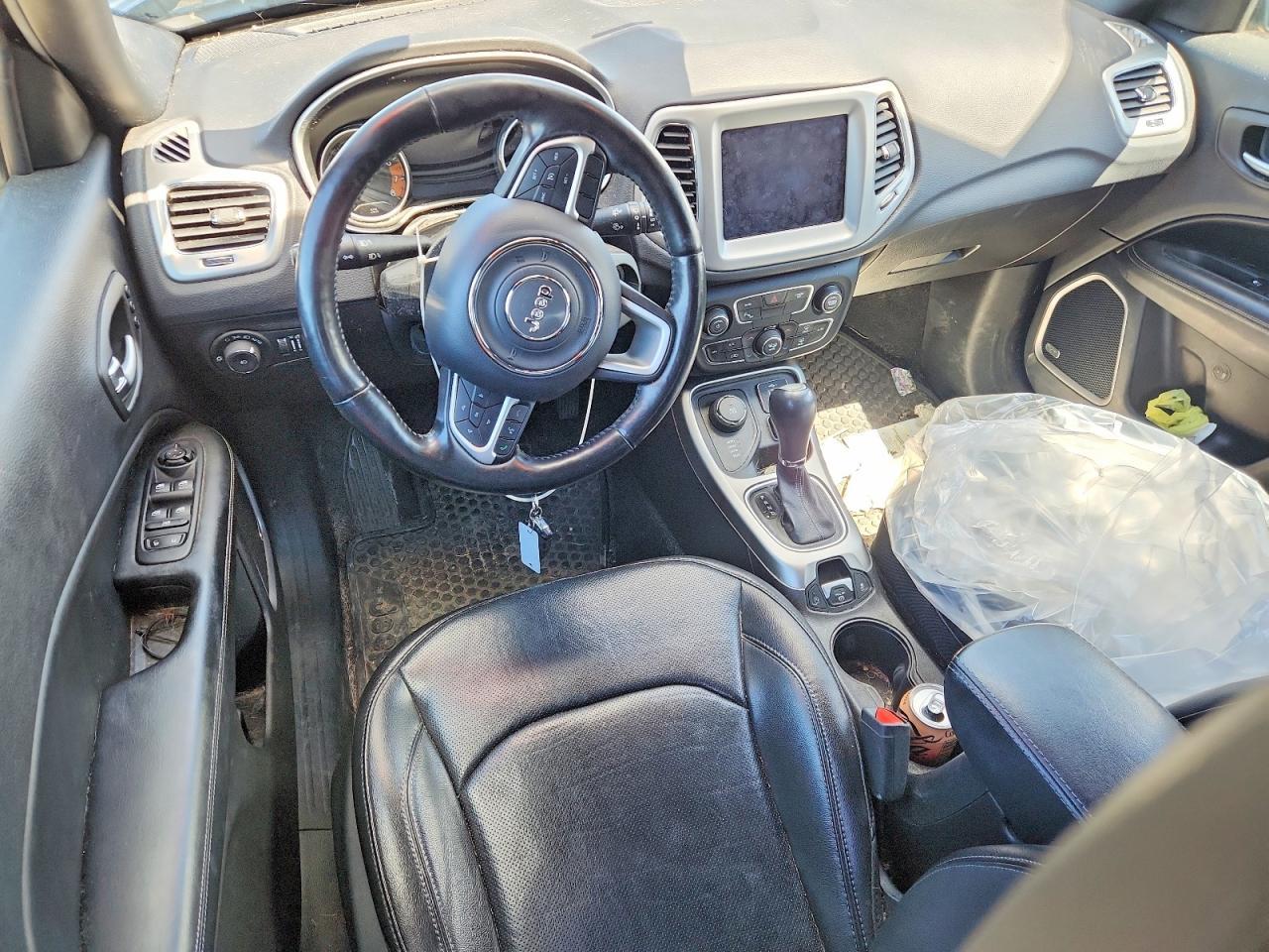 2020 JEEP Compass