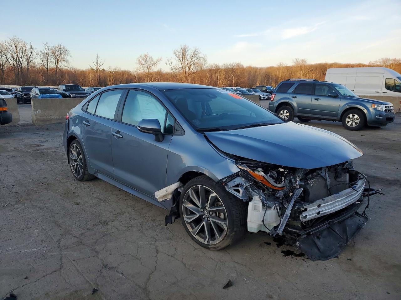 2022 TOYOTA COROLLA