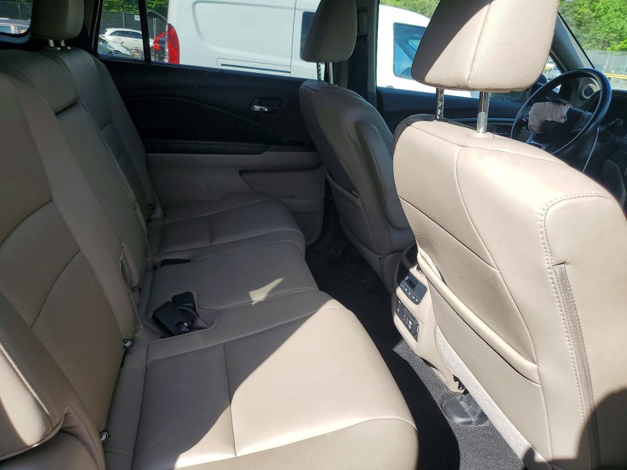 2019 HONDA PILOT
