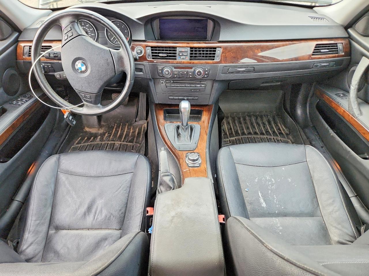2011 BMW 3 SERIES