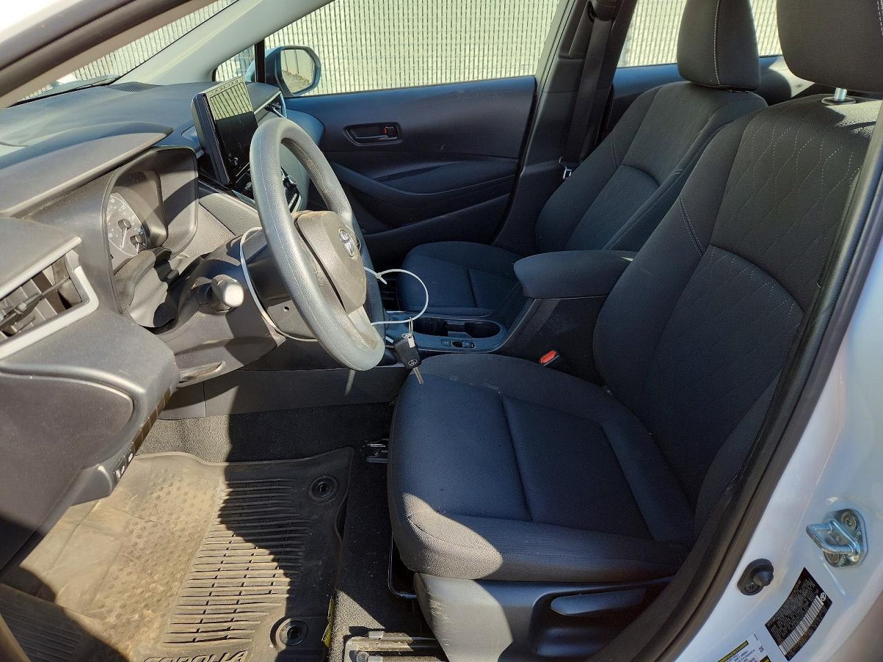 2025 TOYOTA COROLLA