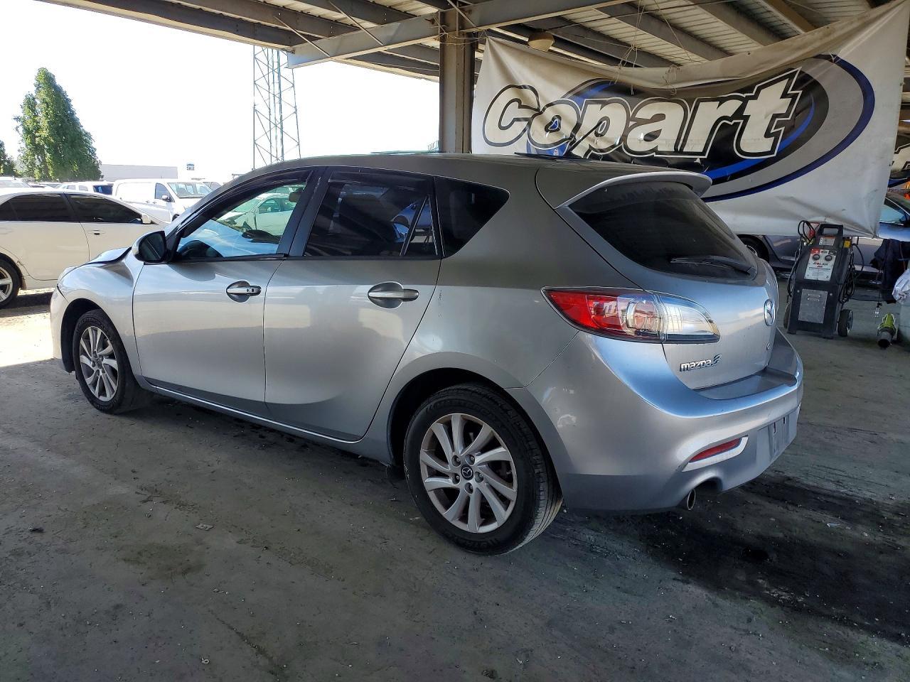 2013 MAZDA 3