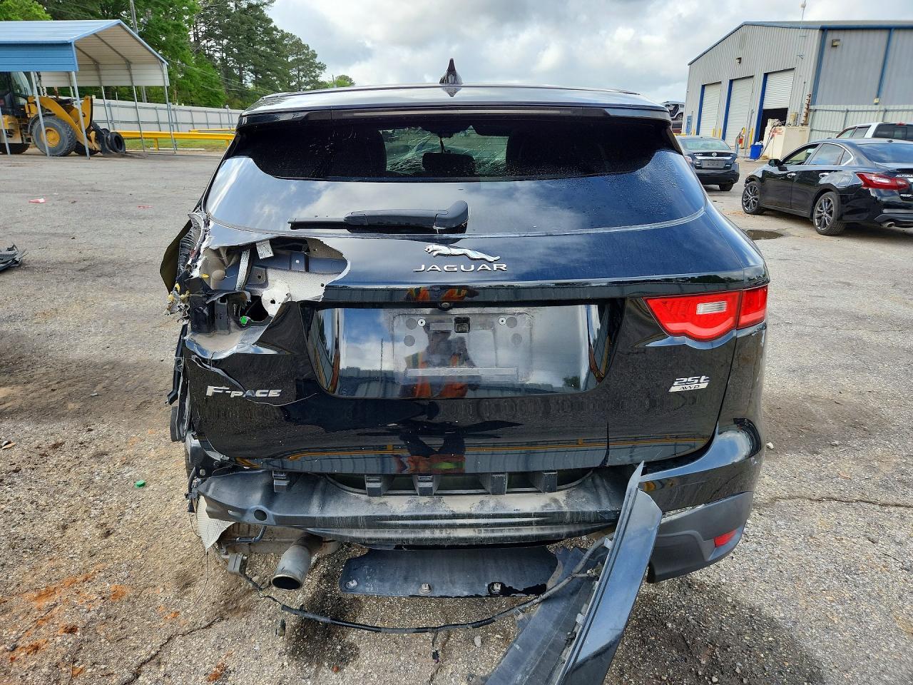 2019 JAGUAR F-Pace