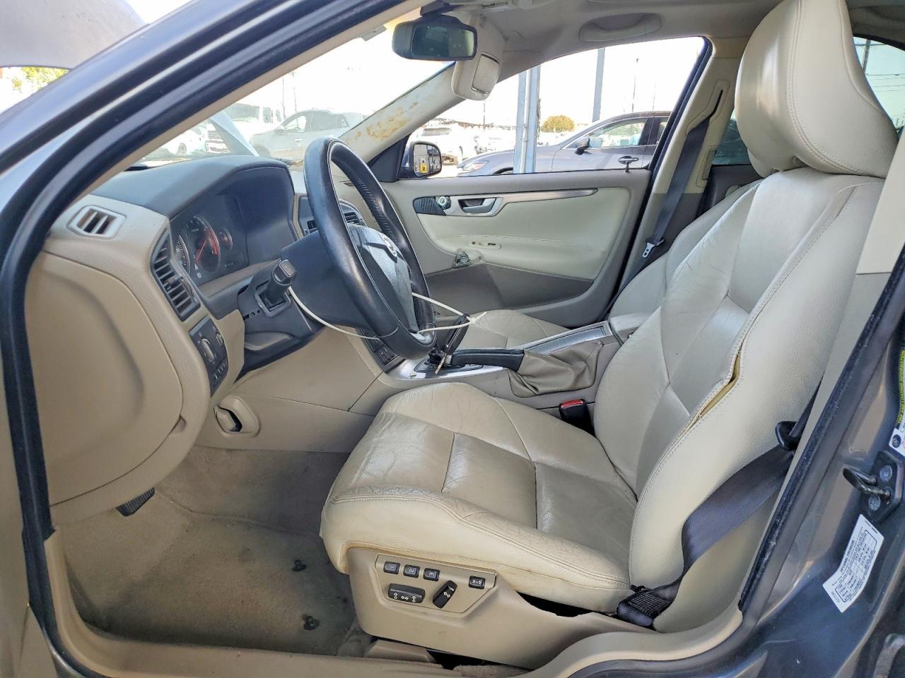 2006 VOLVO S60
