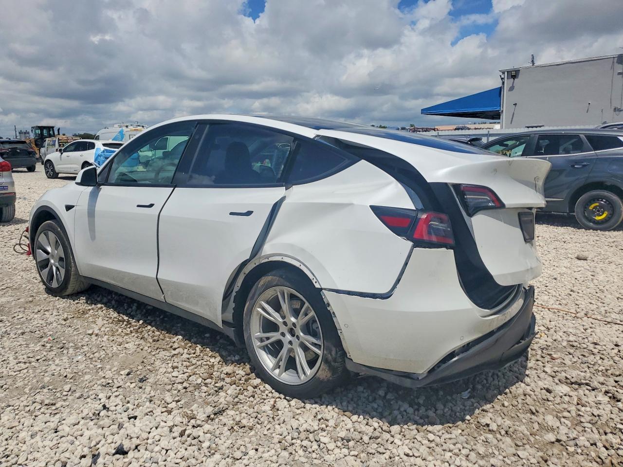 2021 TESLA MODEL Y