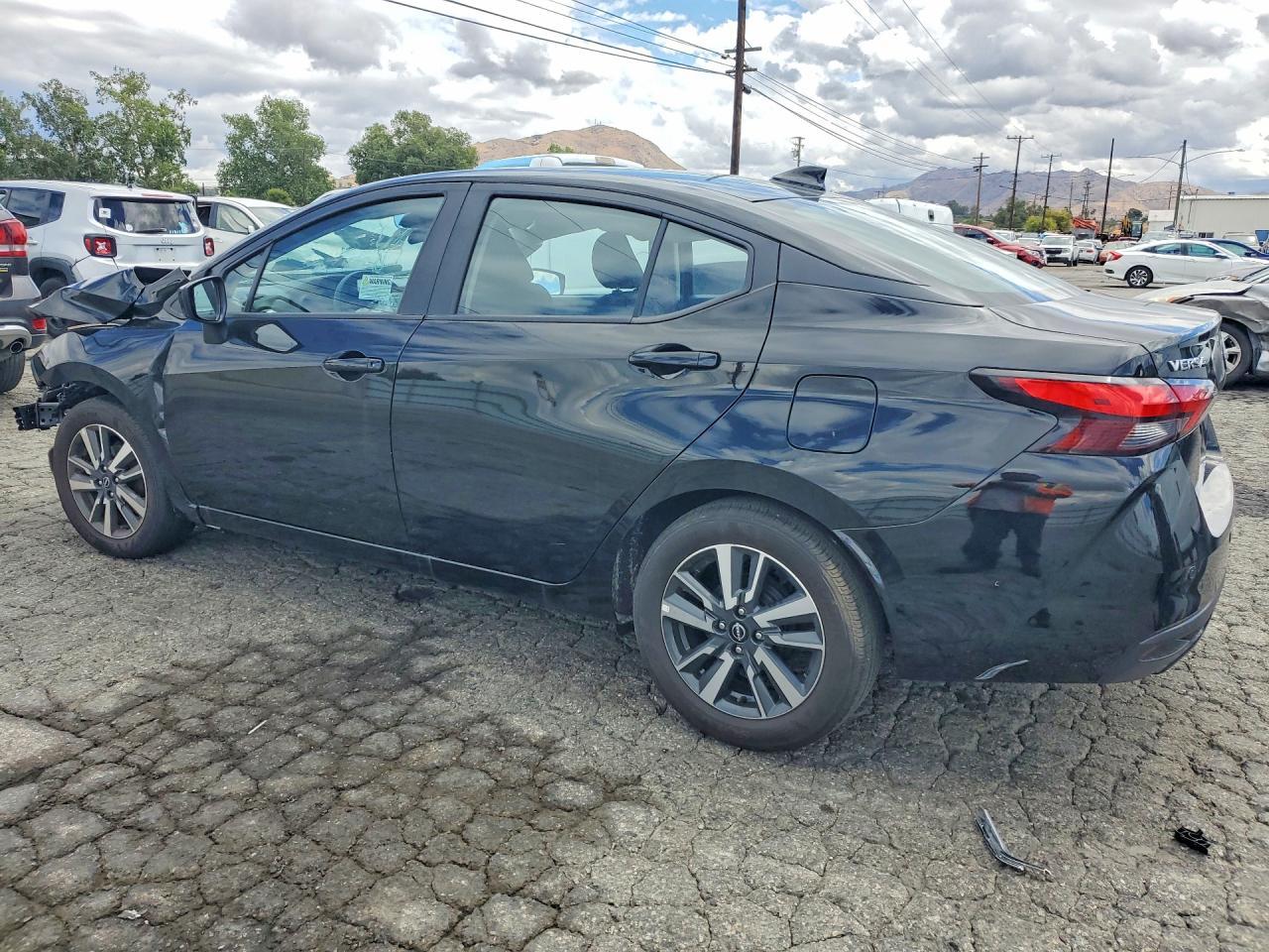 2025 NISSAN VERSA