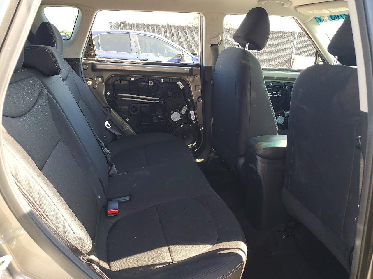 2018 KIA SOUL
