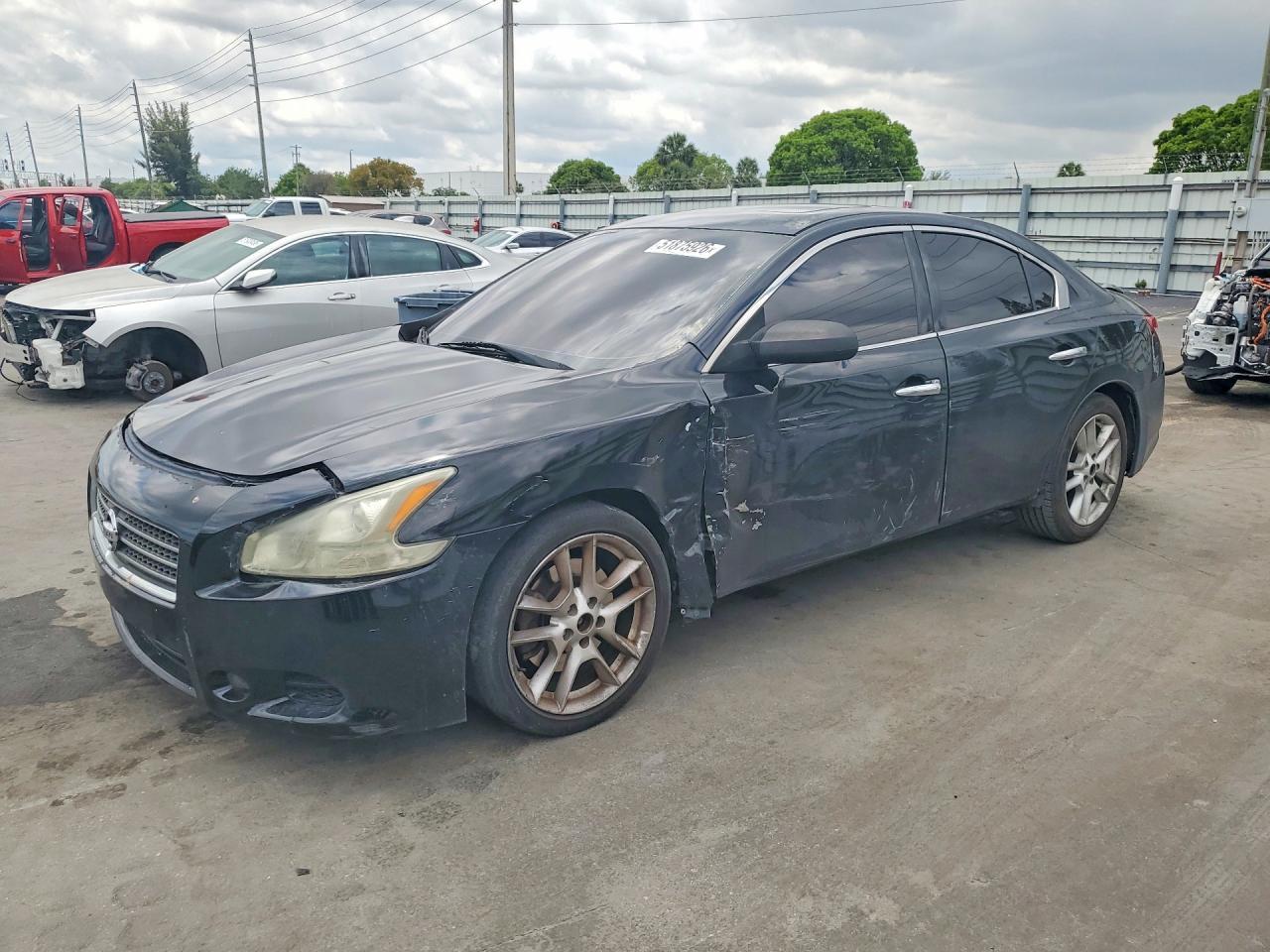 2009 NISSAN Maxima
