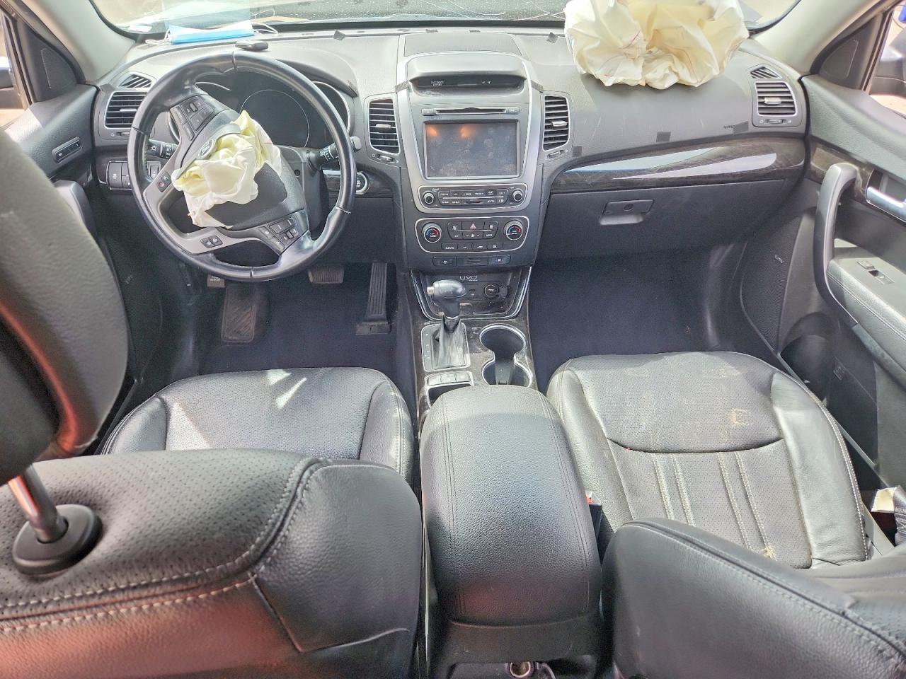 2015 KIA SORENTO