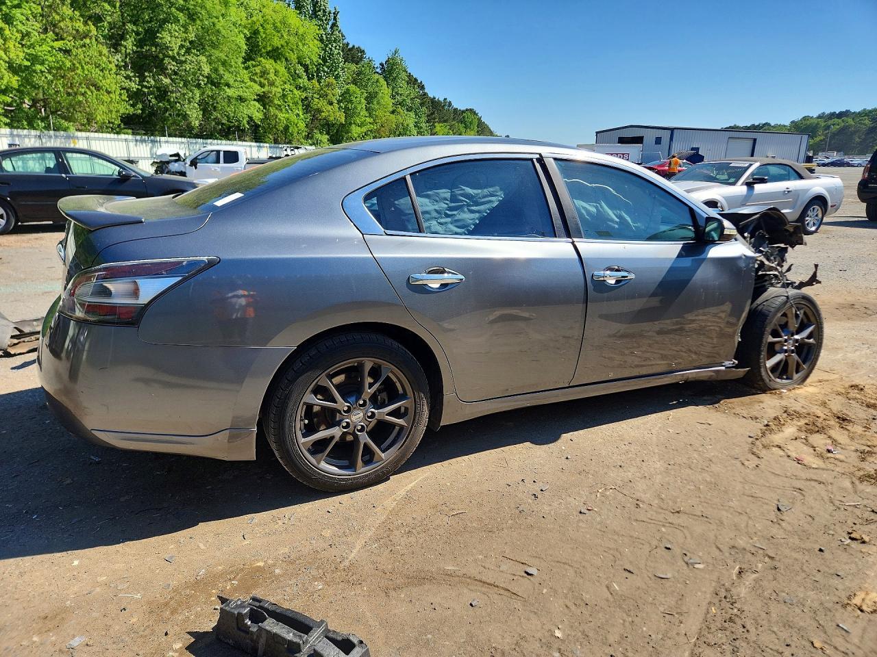 2014 NISSAN Maxima
