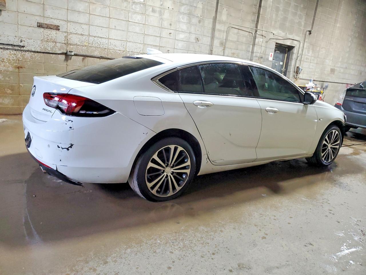 2019 BUICK Regal