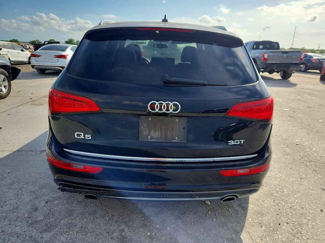 2015 AUDI Q5