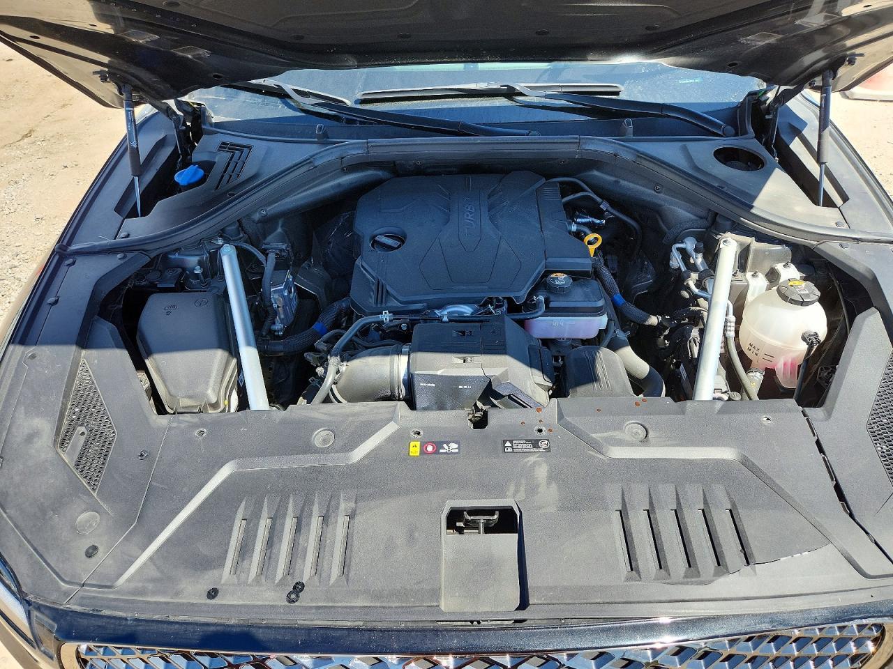 2025 GENESIS GV70