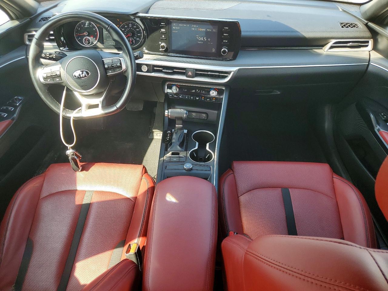 2021 KIA K5