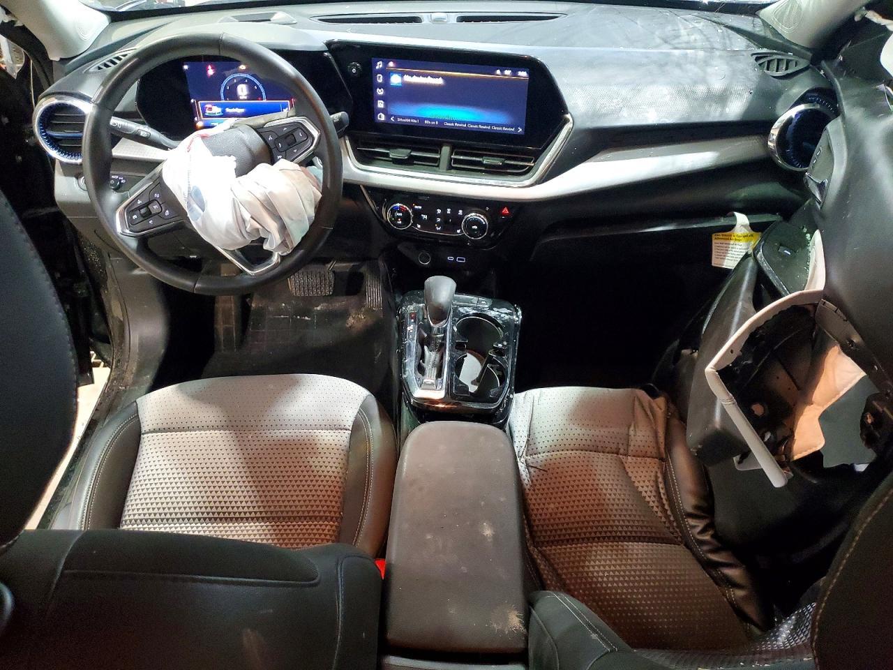 2025 CHEVROLET TRAX