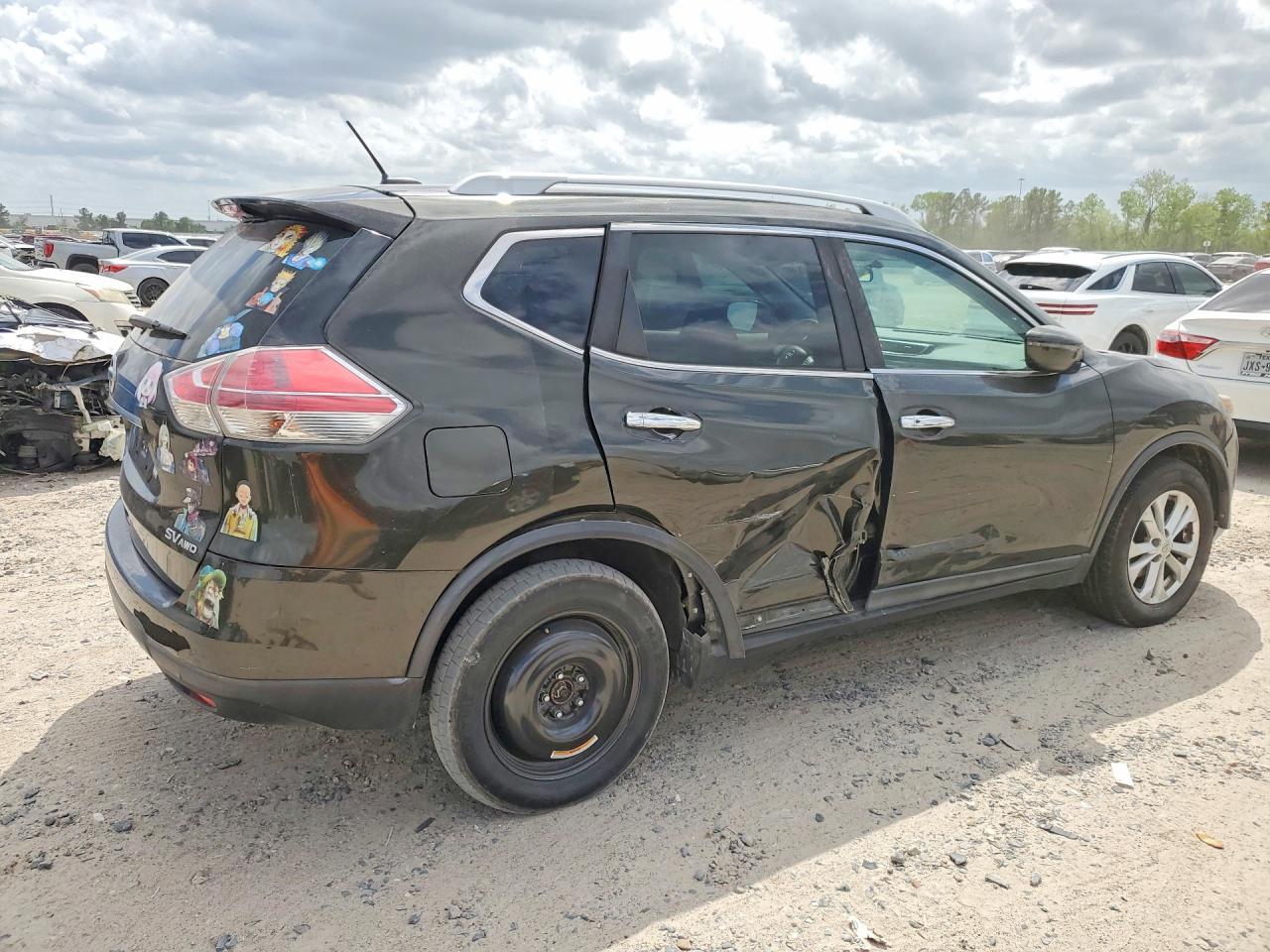 2016 NISSAN ROGUE