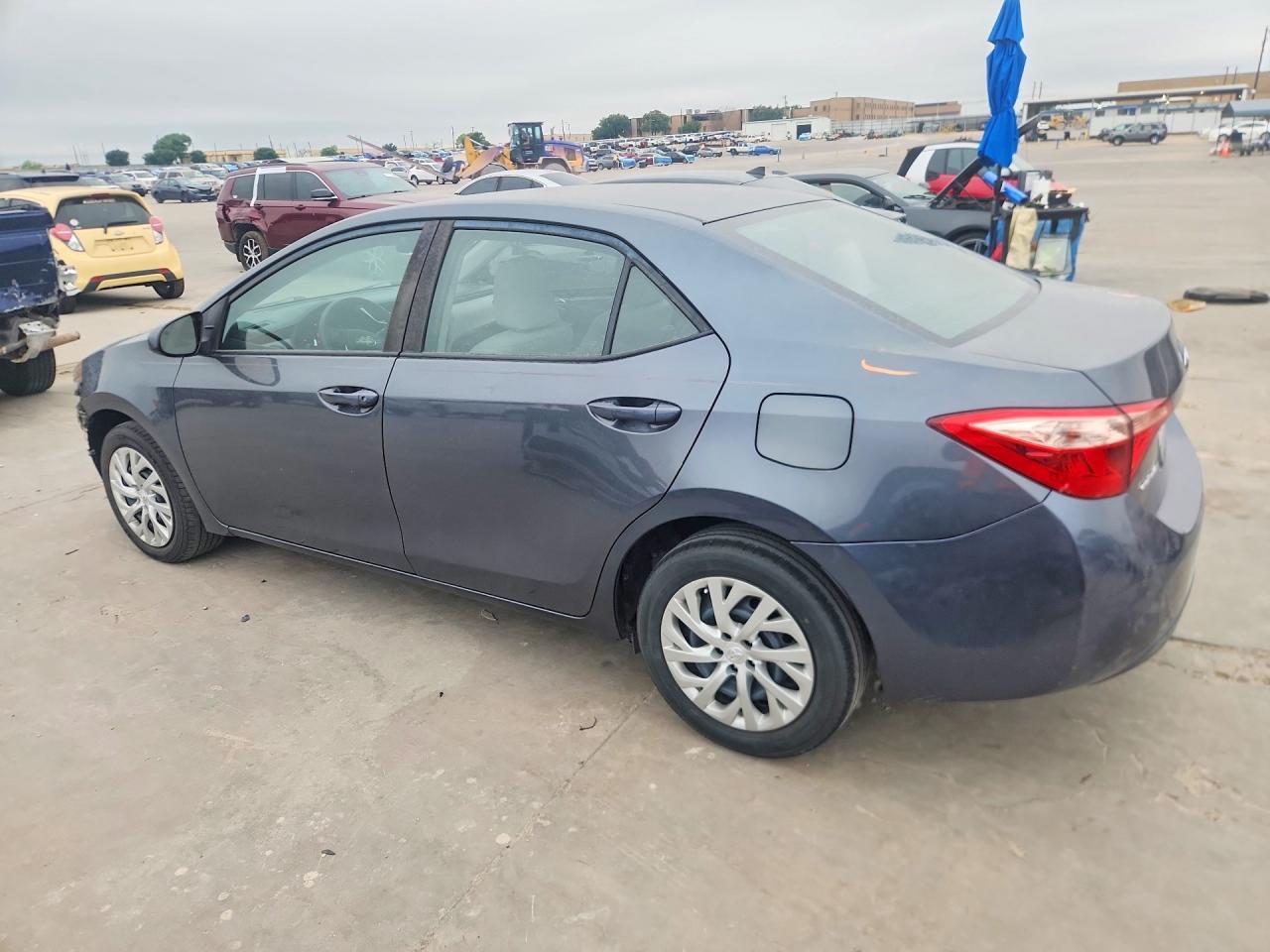 2018 TOYOTA COROLLA