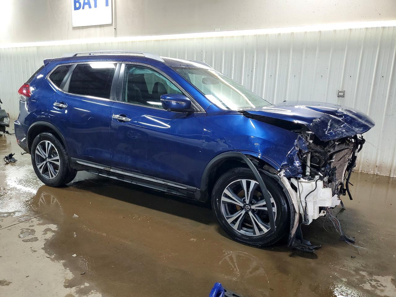 2018 NISSAN ROGUE