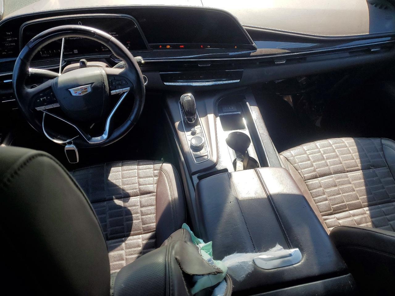 2021 CADILLAC ESCALADE