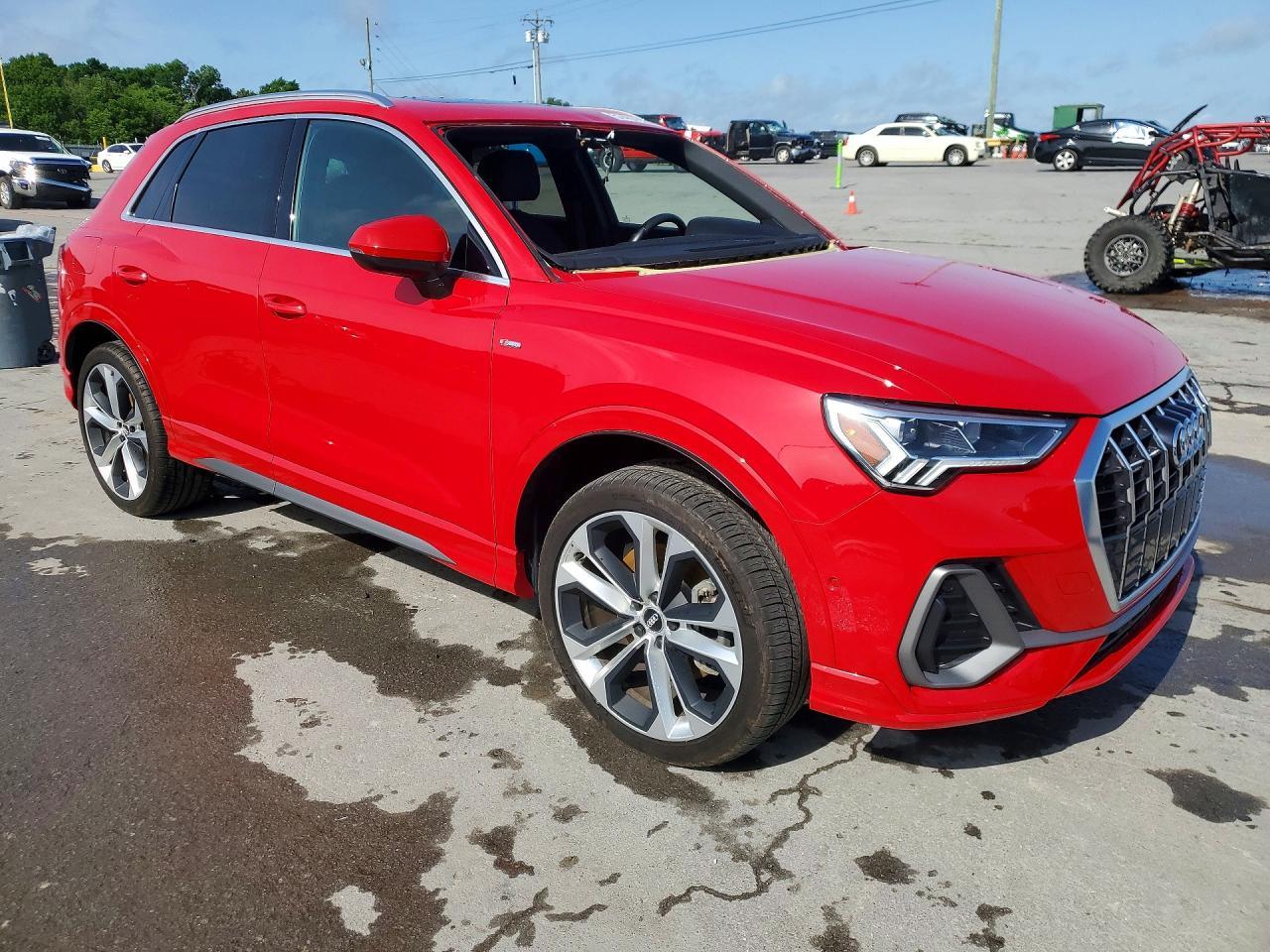 2020 AUDI Q3