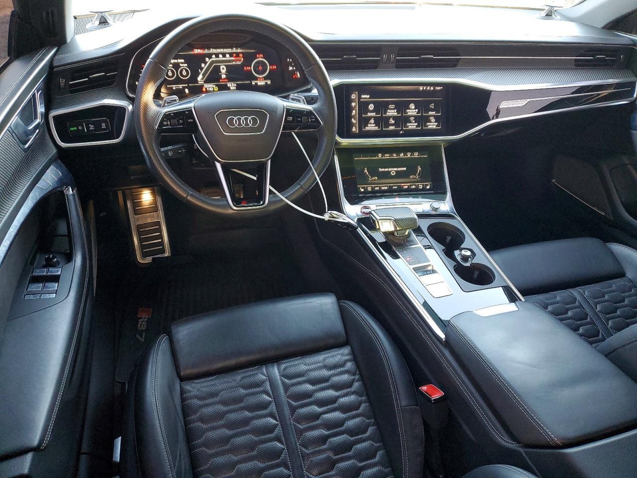 2021 AUDI RS7