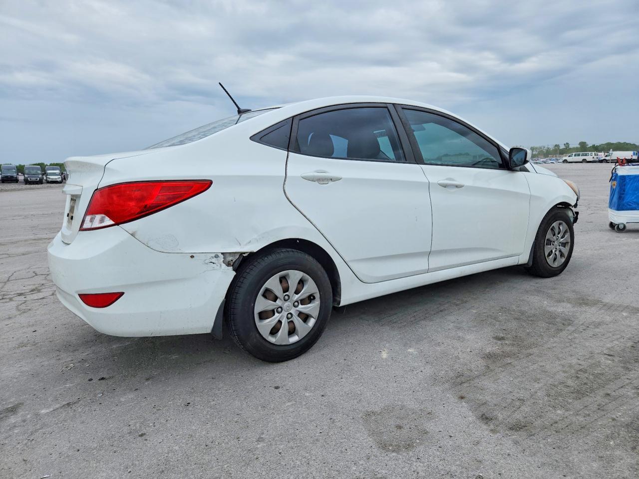 2016 HYUNDAI ACCENT