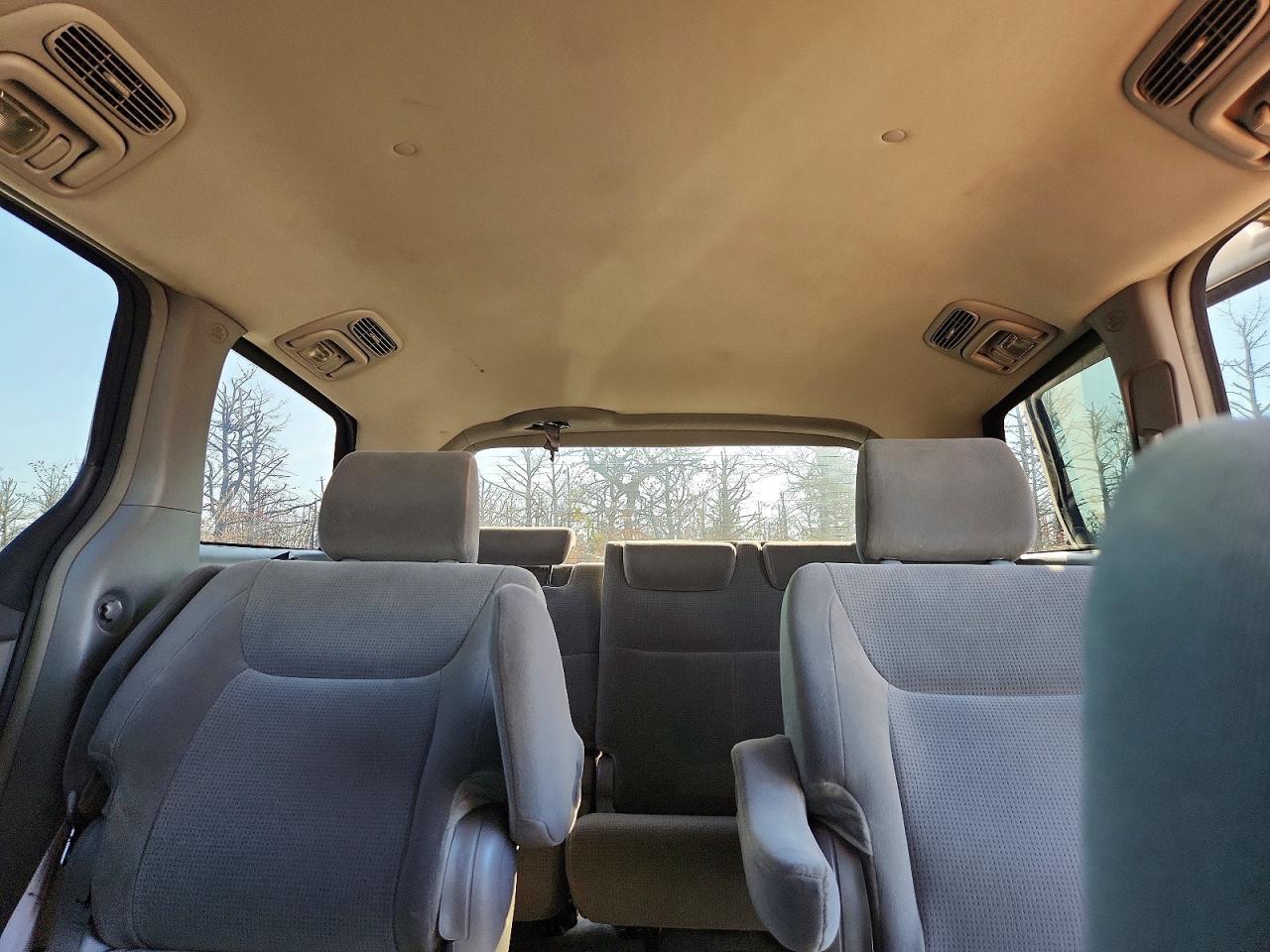 2005 TOYOTA SIENNA