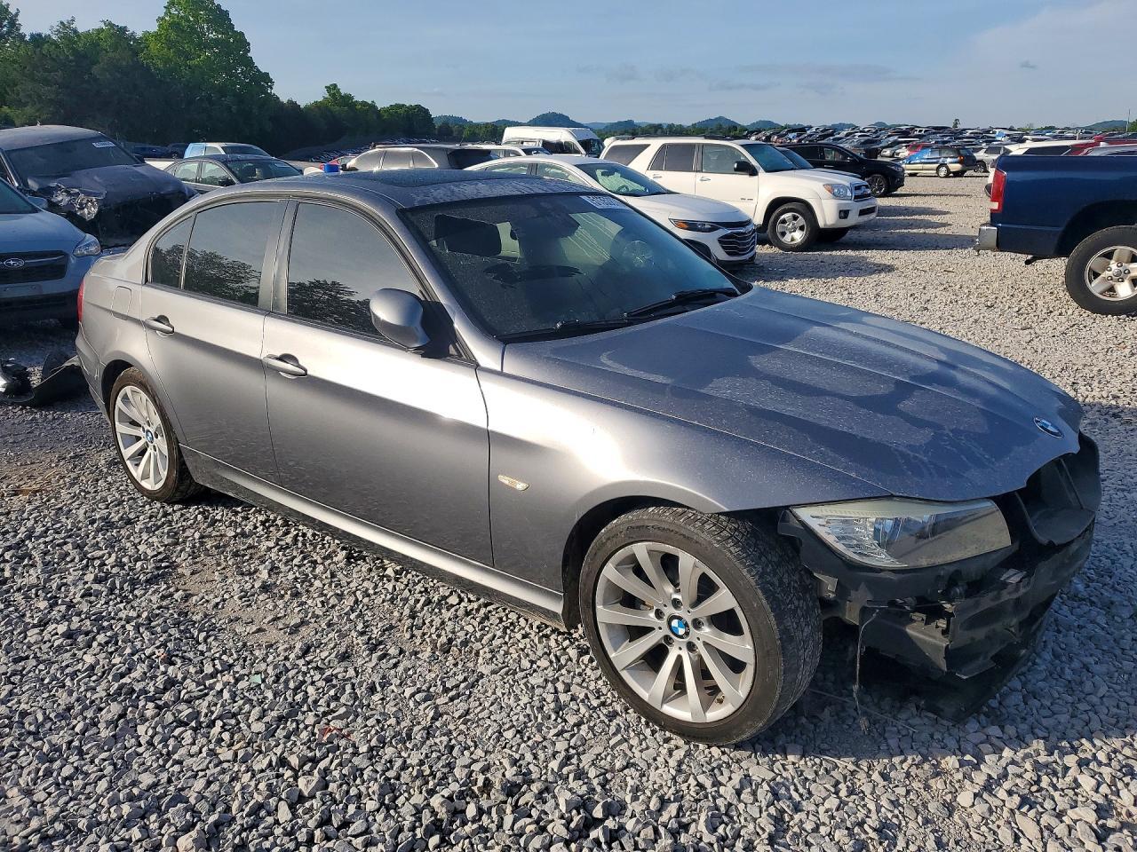 2011 BMW 3 SERIES