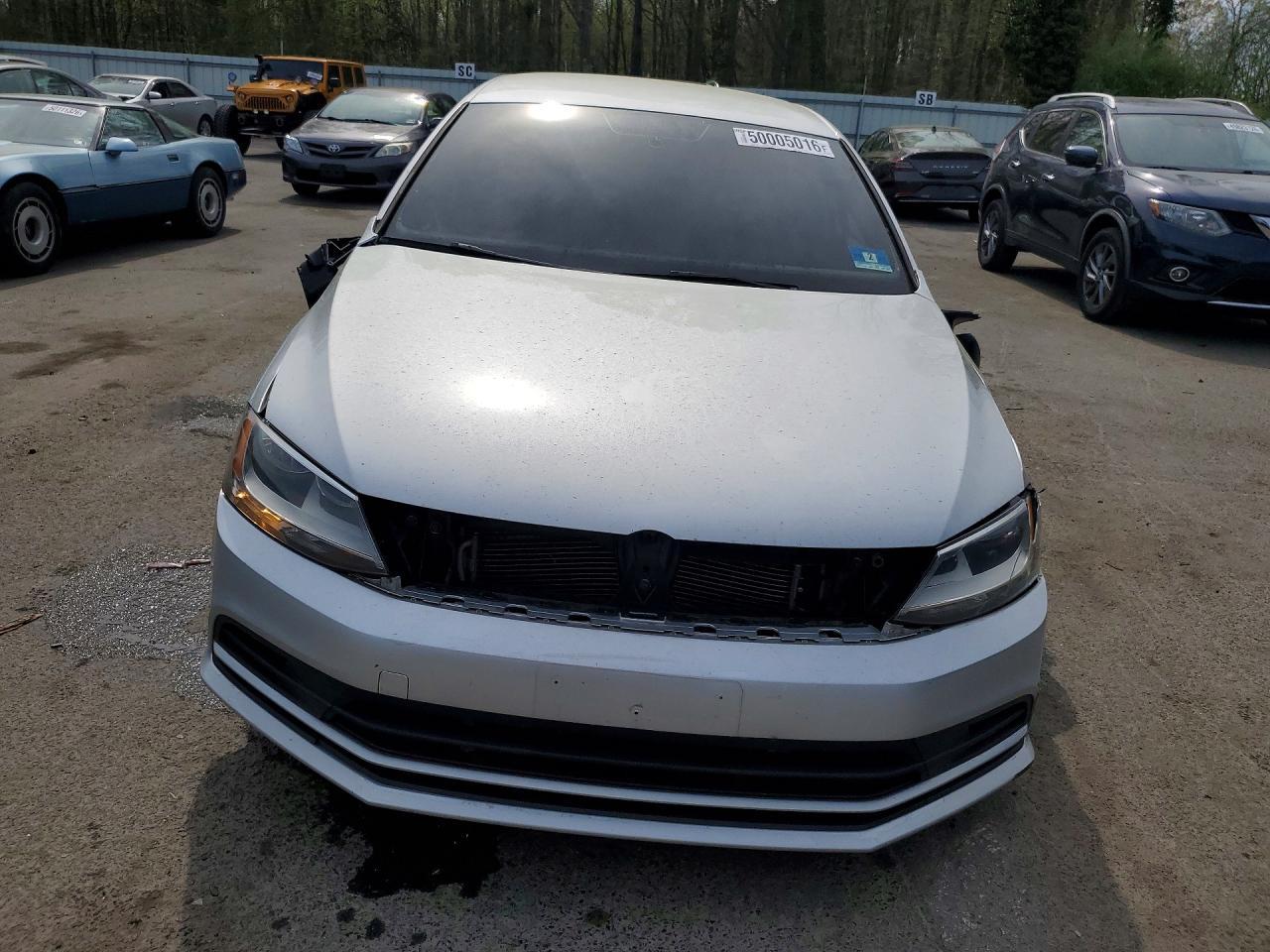 2016 VOLKSWAGEN JETTA