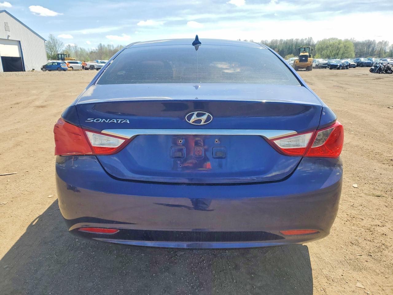 2011 HYUNDAI SONATA