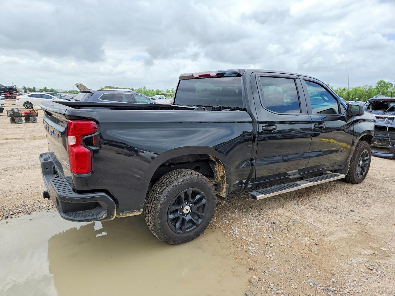 2023 CHEVROLET Silverado