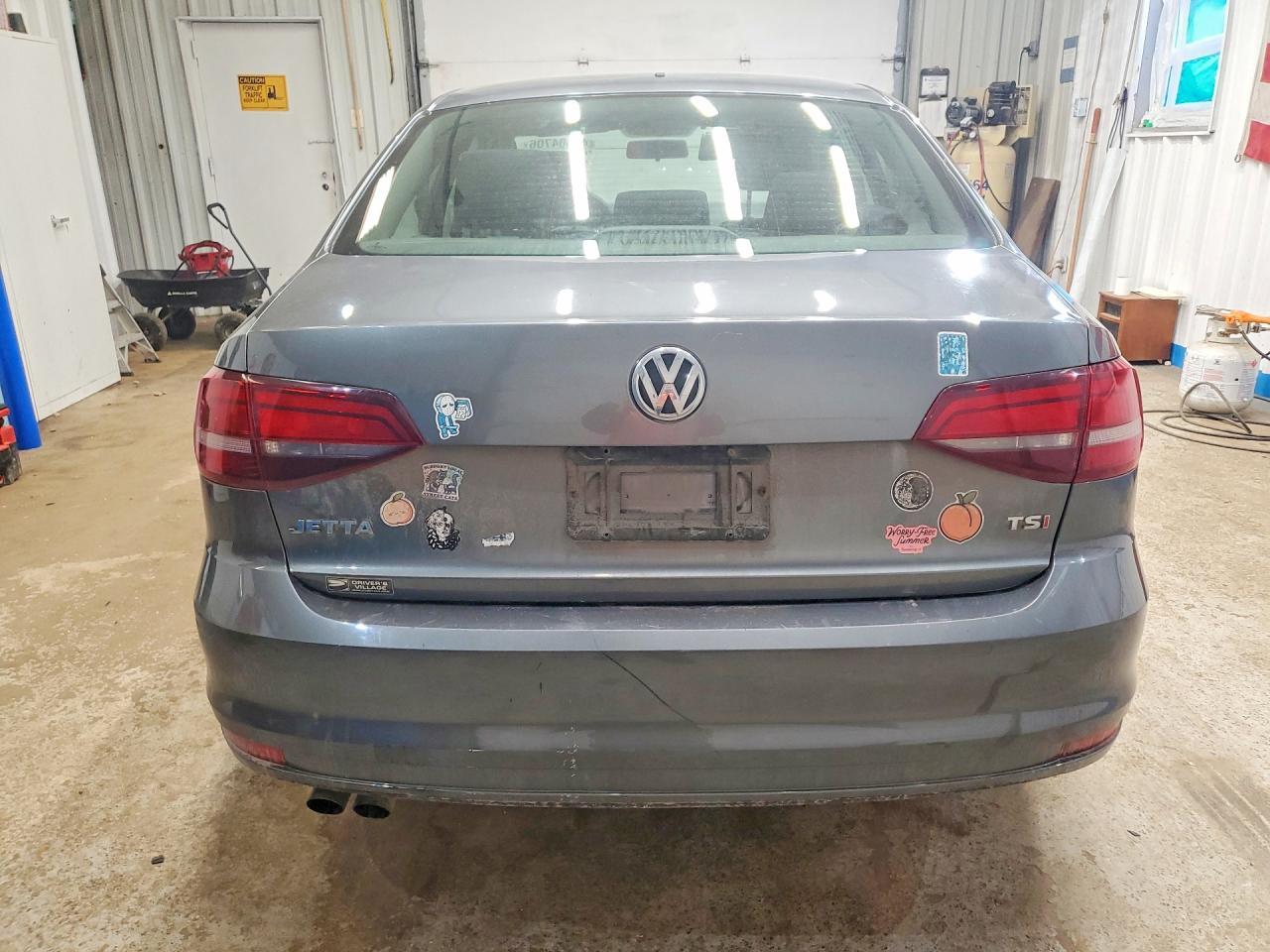 2016 VOLKSWAGEN JETTA