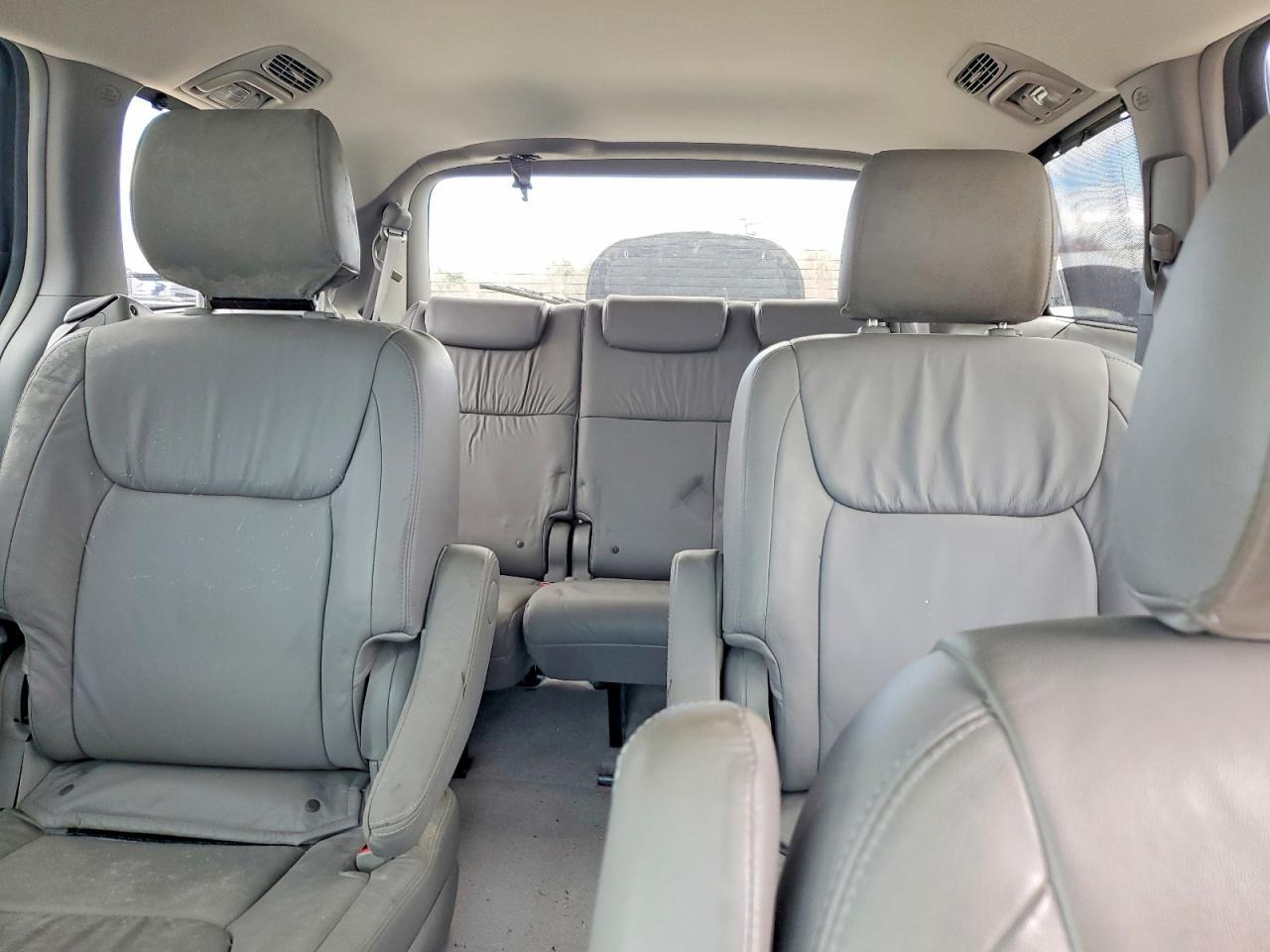 2006 TOYOTA SIENNA