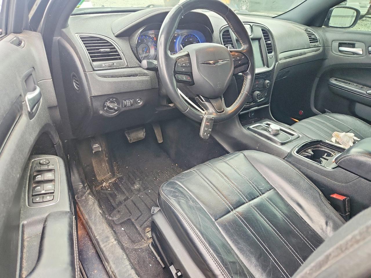 2015 CHRYSLER 300