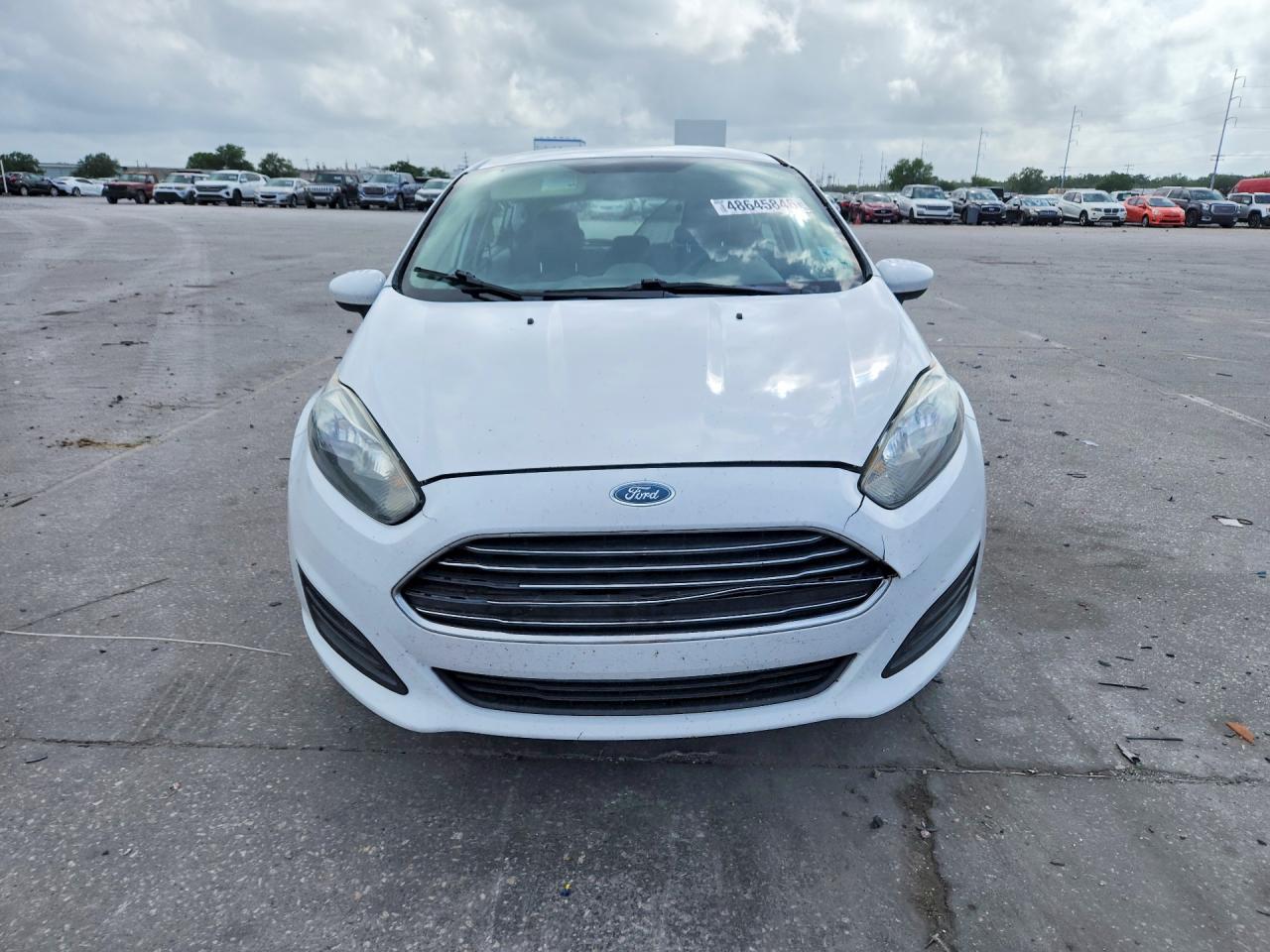 2015 FORD Fiesta